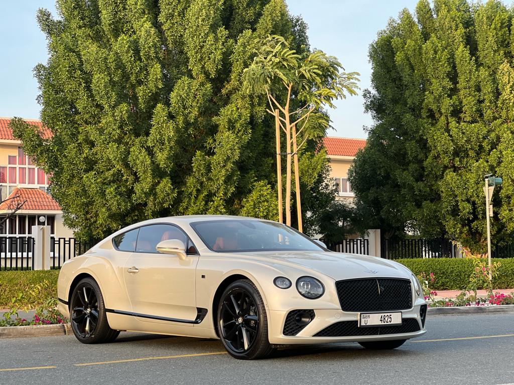 Leasing A Bentley Continental GT - All You Should Know